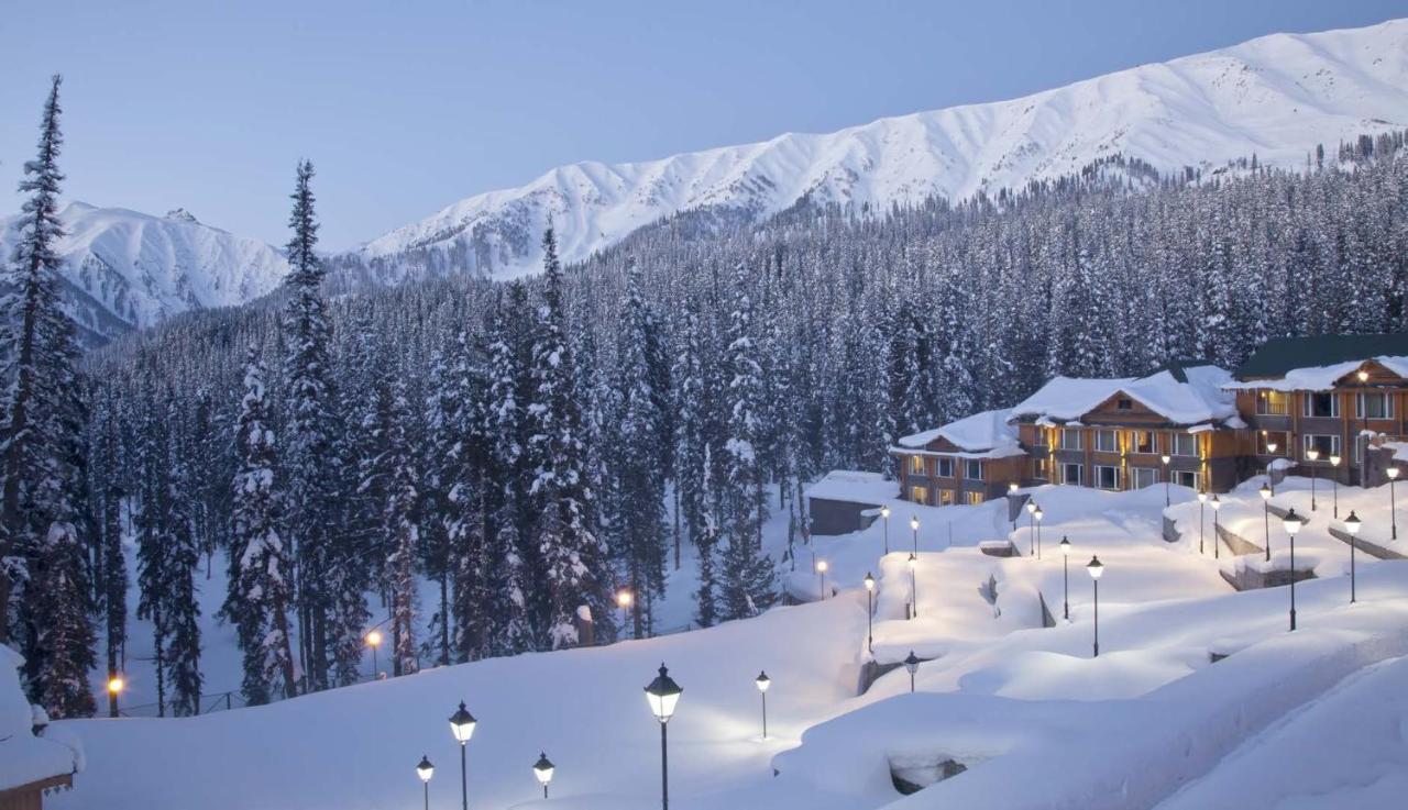 Hotel Al Azrah Srinagar  Exterior photo